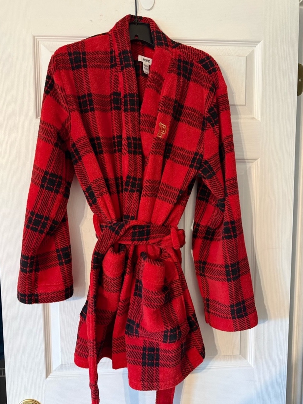 PINK Victoria's Secret Red & Black Plaid Robe with Belt